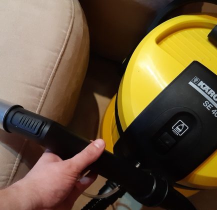 Kärcher SE 4002 Waschsauger mit Waschdüse - Sofareinigung Test