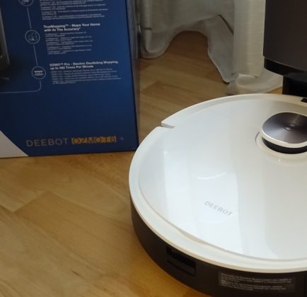 Saugroboter DEEBOT OZMO T8+ mit Absaugstation im Test