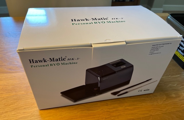 Hawkmatic HK3+ im Praxiseinsatz – Präzise Zigarettenproduktion im kompakten Gewand